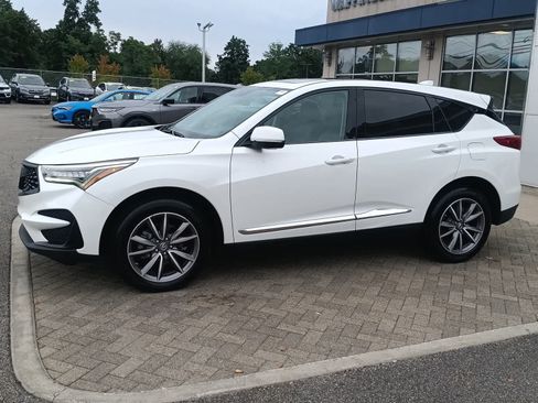 Used 2020 Acura RDX AWD w/ Technology Package image 2