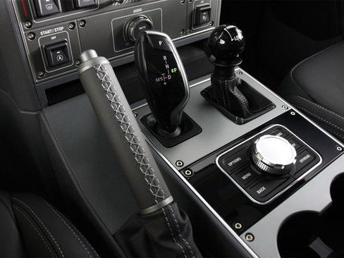 New 2025 INEOS Grenadier Fieldmaster Edition image 9