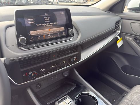 New 2026 Nissan Rogue SV image 21