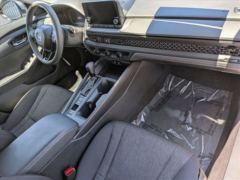 Certified 2024 Honda Accord LX image 19