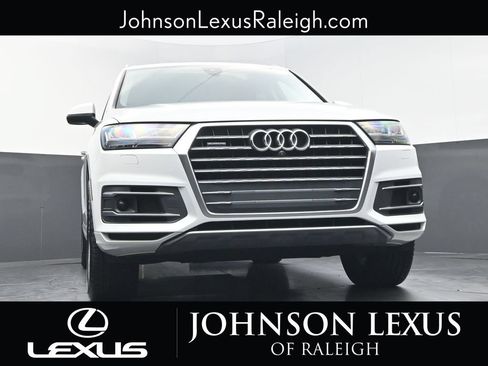 Used 2018 Audi Q7 2.0T Premium Plus w/ Premium Plus Package AWD/4WD image 16