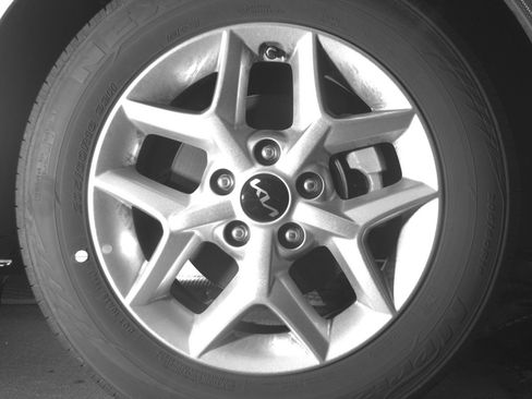 Used 2025 Kia Soul LX w/ LX Technology Package image 13