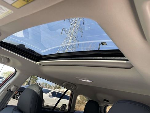 Certified 2025 Subaru Outback Touring XT w/ Tech Package 2 image 19