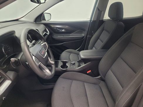 Used 2023 GMC Terrain SLE w/ Driver Convenience Package image 17