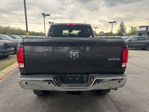 Used 2018 RAM 2500 Tradesman w/ Chrome Appearance Group AWD/4WD image 9