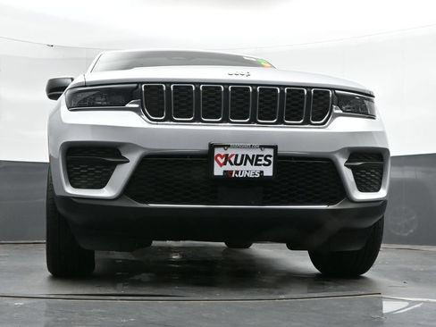 Used 2025 Jeep Grand Cherokee 4WD image 44