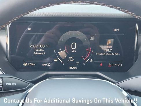 New 2026 GMC Acadia AT4 w/ Luxury Package image 11