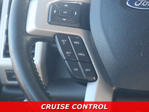 Used 2020 Ford F250 Lariat w/ Lariat Value Package image 17