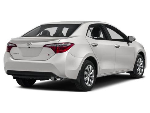 Used 2015 Toyota Corolla S FWD image 2