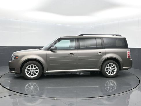 Used 2013 Ford Flex SE FWD image 4