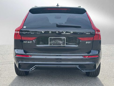 New 2025 Volvo XC60 B5 Ultra w/ Protection Package Premier image 4