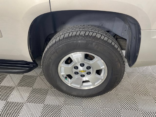 Used 2007 Chevrolet Tahoe LT w/ LT Preferred Equipment Group AWD/4WD image 19