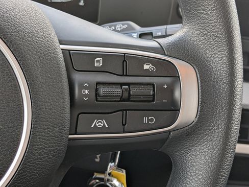 Certified 2023 Kia Sportage LX image 19