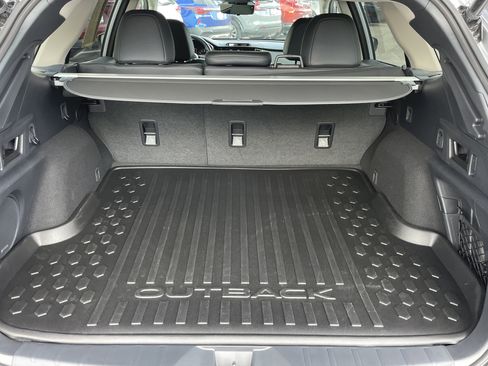 Certified 2025 Subaru Outback Touring w/ Tech Package 3 image 8