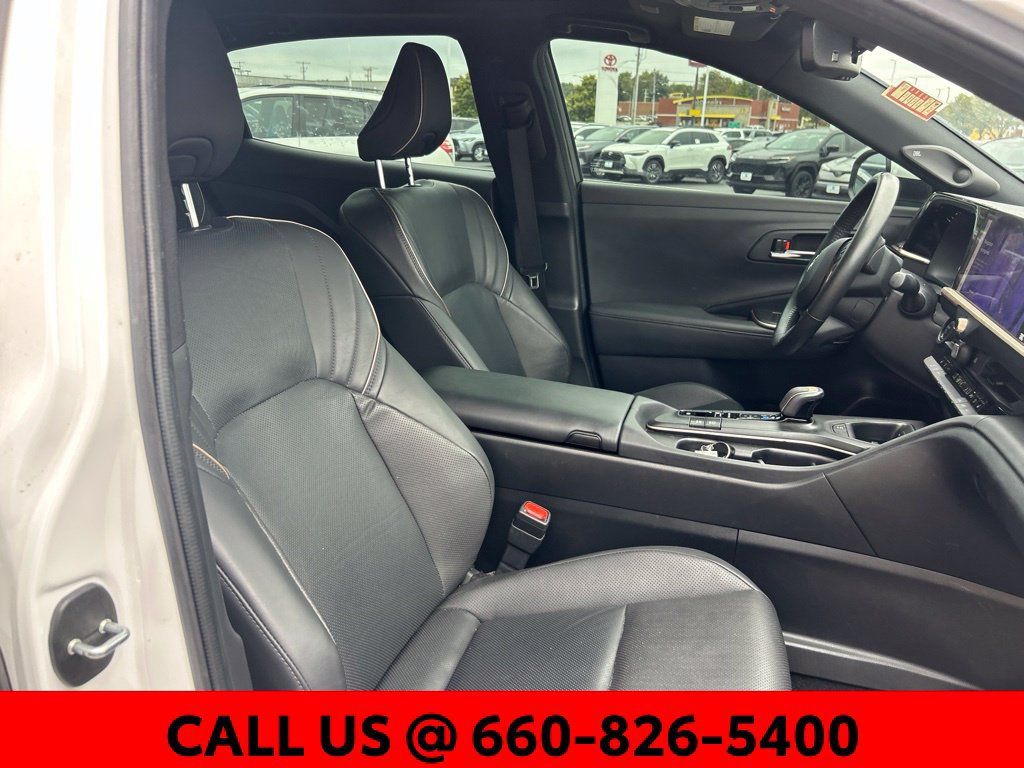 Used 2023 Toyota Crown w/ Advanced Technology Package AWD/4WD image 7