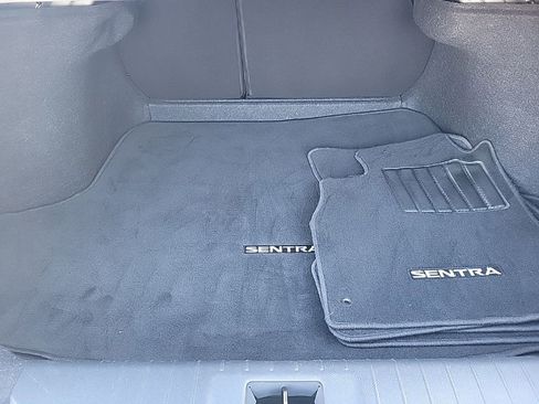 Used 2022 Nissan Sentra SR image 29