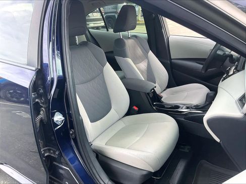 Used 2022 Toyota Corolla LE image 10