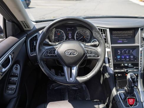 Used 2019 INFINITI Q50 Luxe w/ Essential Package (3.0T Luxe) AWD/4WD image 2