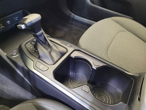 Used 2025 Kia K4 LXS FWD image 26