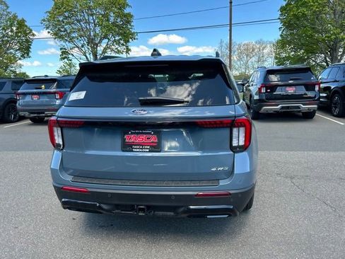 New 2026 Ford Explorer ST-Line w/ ST-Line Street Pack AWD/4WD image 6