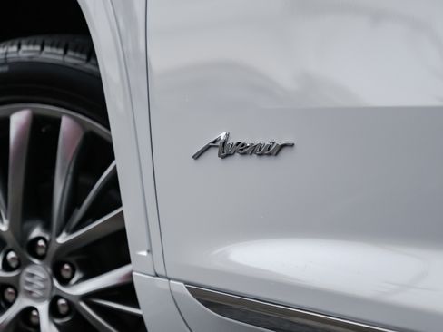New 2026 Buick Enclave Avenir w/ Super Cruise Package image 5