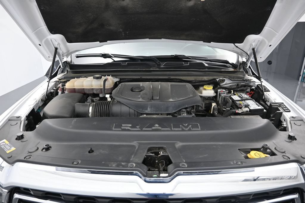 Used 2025 RAM 1500 Big Horn AWD/4WD image 28