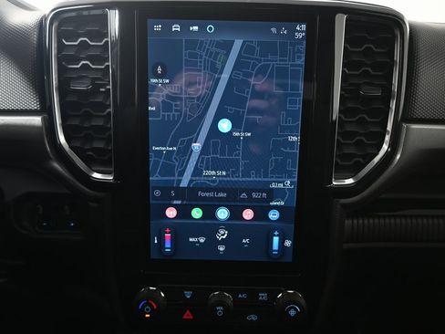 Used 2024 Ford Ranger XLT w/ FX4 Off-Road Package image 27