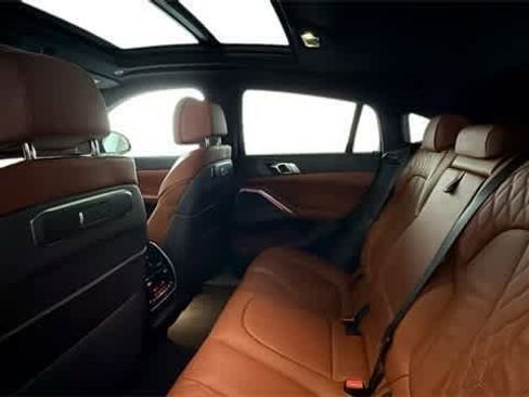 Used 2026 BMW X6 xDrive40i image 5