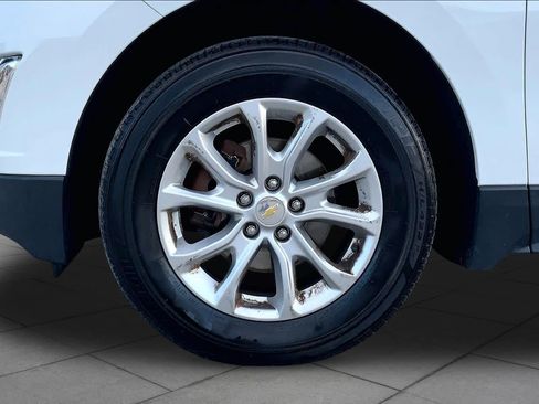 Used 2020 Chevrolet Equinox LT AWD/4WD image 11