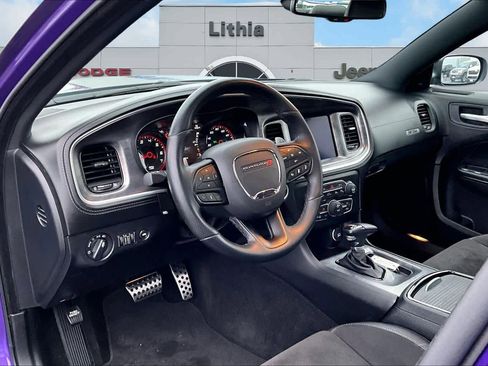 Used 2023 Dodge Charger R/T w/ Daytona Edition Group image 2