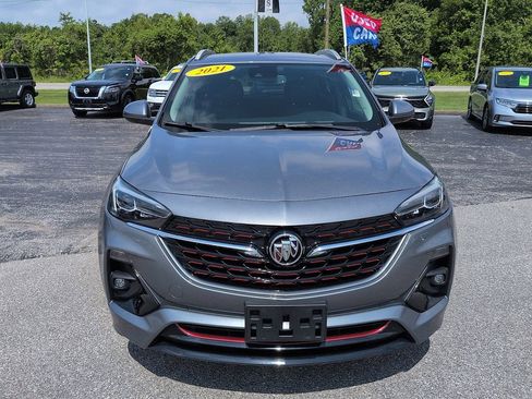 Used 2021 Buick Encore GX Essence w/ Sport Touring Package FWD image 3