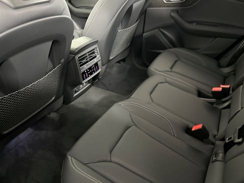 New 2026 Audi Q8 Premium Plus image 11