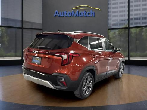 Used 2024 Kia Seltos S FWD image 10