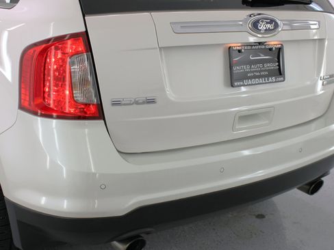 Used 2012 Ford Edge Limited image 24