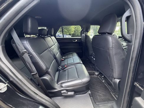 Used 2021 Ford Explorer 4WD Police Interceptor image 19