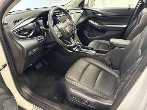 Certified 2022 Buick Encore GX Essence w/ Advanced Technology Package AWD/4WD image 12