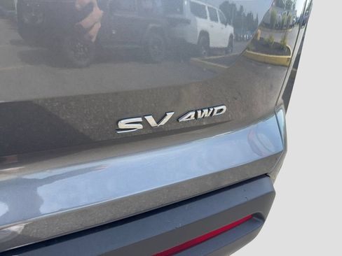 Used 2024 Nissan Pathfinder SV AWD/4WD image 5
