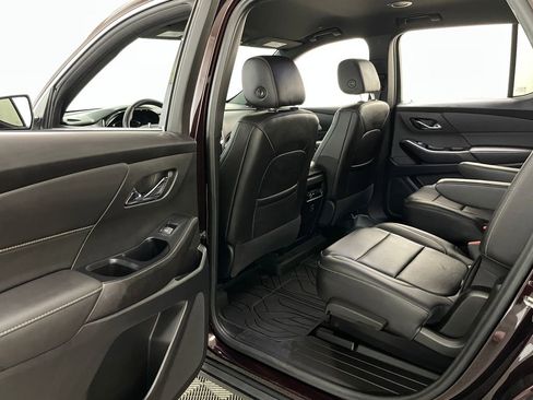 Used 2023 Chevrolet Traverse LT w/ LPO, Floor Liner Package AWD/4WD image 41