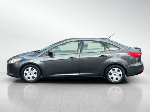Used 2016 Ford Focus S image 7