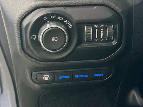 Used 2021 Jeep Wrangler Unlimited Rubicon 4xe w/ Cold Weather Group image 16