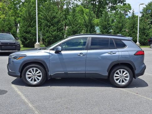Used 2022 Toyota Corolla Cross LE AWD/4WD image 7