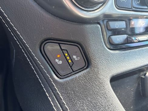 Used 2018 Chevrolet Tahoe LT AWD/4WD image 26