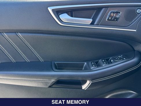 Used 2023 Ford Edge ST AWD/4WD image 12
