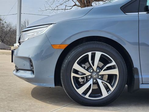 Used 2024 Honda Odyssey Touring image 8