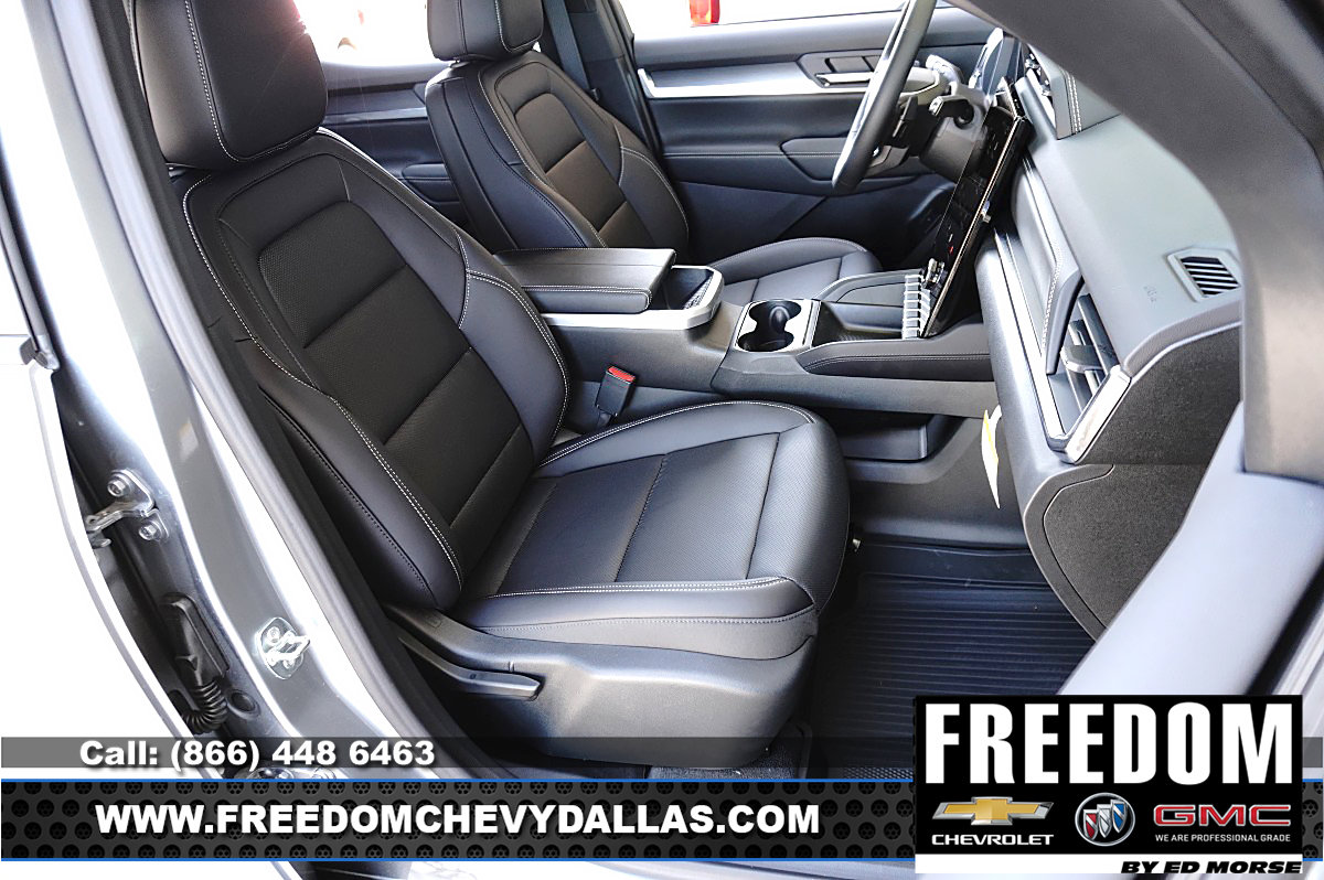 New 2027 GMC Terrain Elevation w/ Elevation Premium Package FWD image 16
