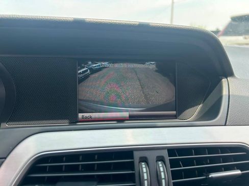 Used 2014 Mercedes-Benz C 300 4MATIC Sedan image 15