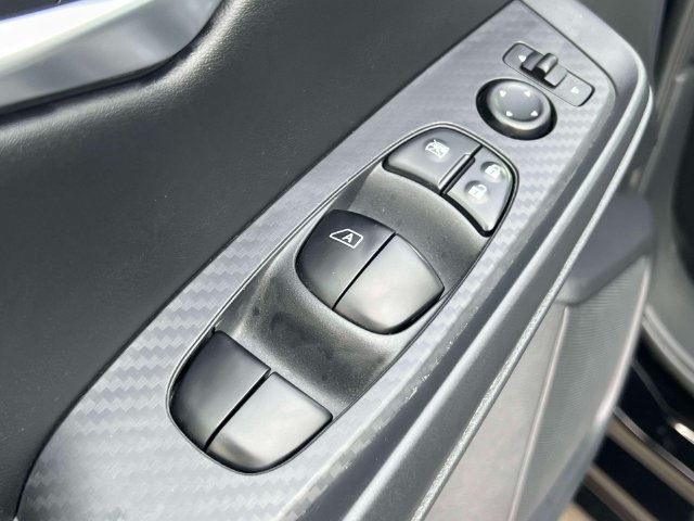 Used 2021 Nissan Sentra SV FWD image 18