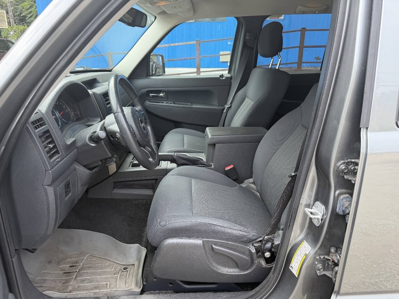 Used 2012 Jeep Liberty Sport w/ Popular Equipment Group AWD/4WD image 10