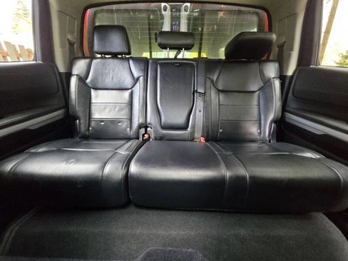 Used 2014 Toyota Tundra Limited w/ Limited Premium Package AWD/4WD image 16