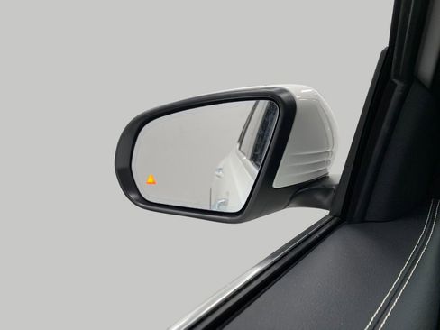 New 2026 Mercedes-Benz GLB 250 4MATIC image 20